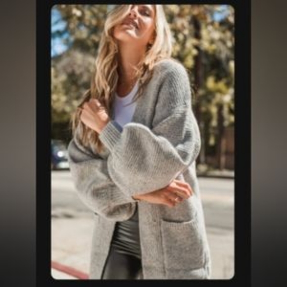HYFVE Balloon Sleeve Cardigan Sweater - Picture 2 of 8